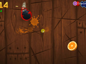 Cute Dolls Open Eggs